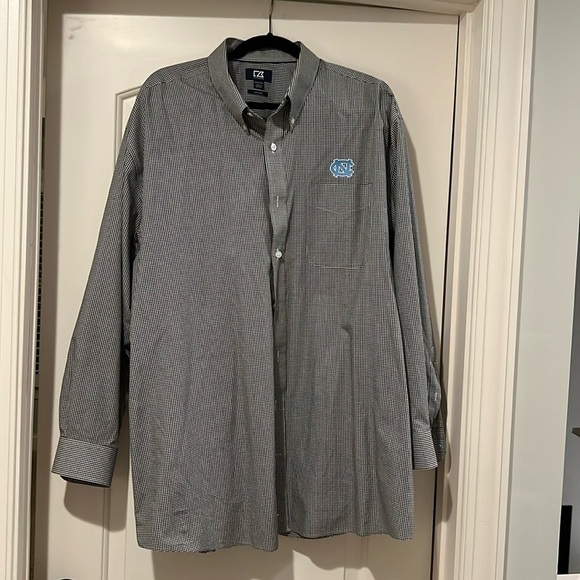 Men’s UNC Tarheel Cutter & Buck Gingham New Button Down.  2XL NWOT - Picture 1 of 6